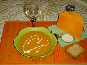 soupe_potiron-300x225 كروية، لذيذة ألا و هي اليقطينة
