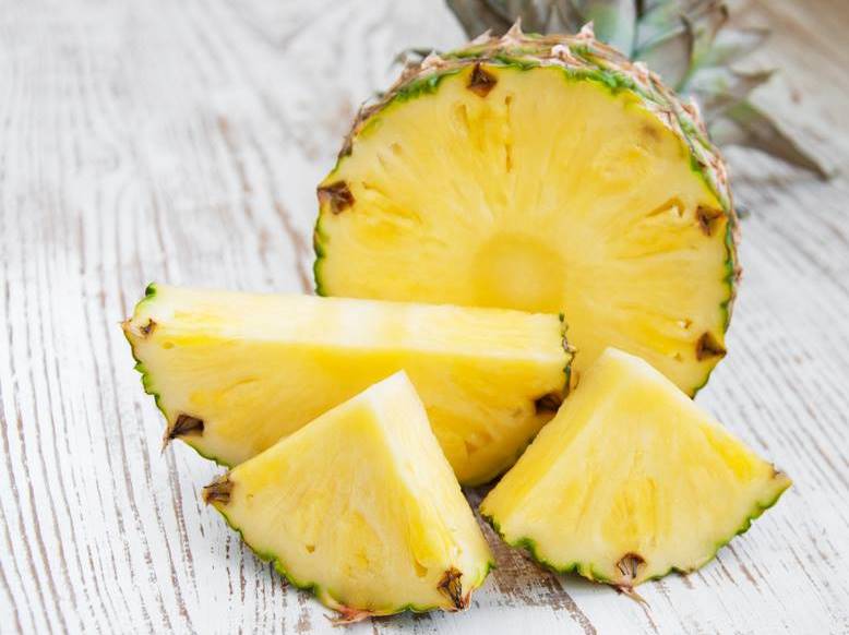 ananas-plante الأناناس و فوائدها